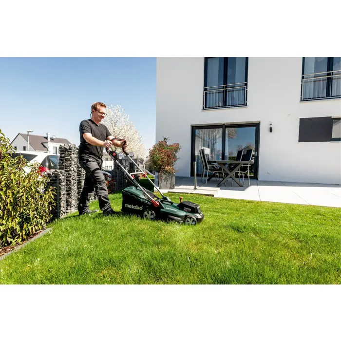 metabo-rm-36-18-ltx-bl-36-akku-rasenma-2901-wlononwcrai52.webp