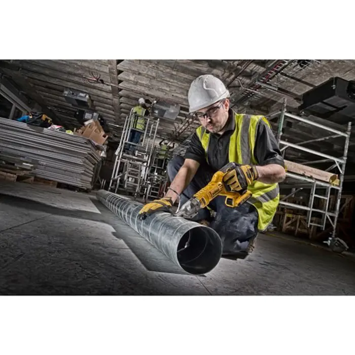 metal-shears-18v-speed-0-2450-cutsmin-26174-wlononwcreftj.webp