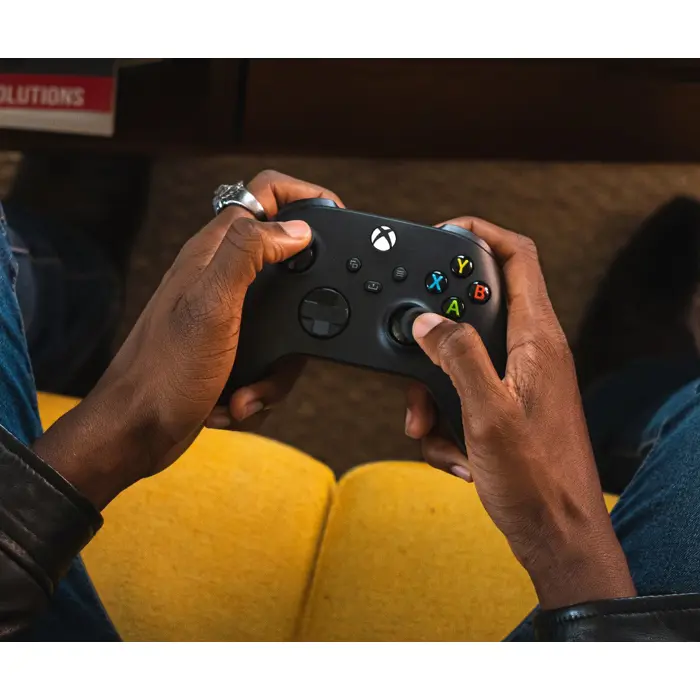 microsoft-xbox-wireless-controller-black-bluetooth-gamepad-a-72171-kslmi1kon0059.webp