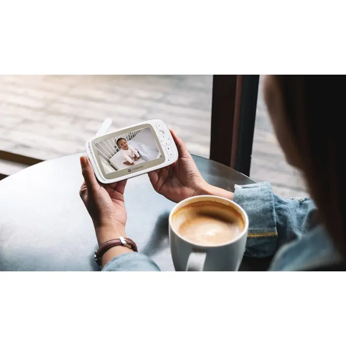 motorola-wi-fi-video-baby-monitor-with-mood-light-vm85-conne-74451-wlononwcroed6.webp