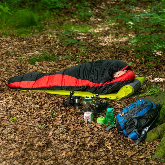 nils-camp-nc2012-sleeping-bag-black-and-red-9788-wlononwcrdyiz.webp