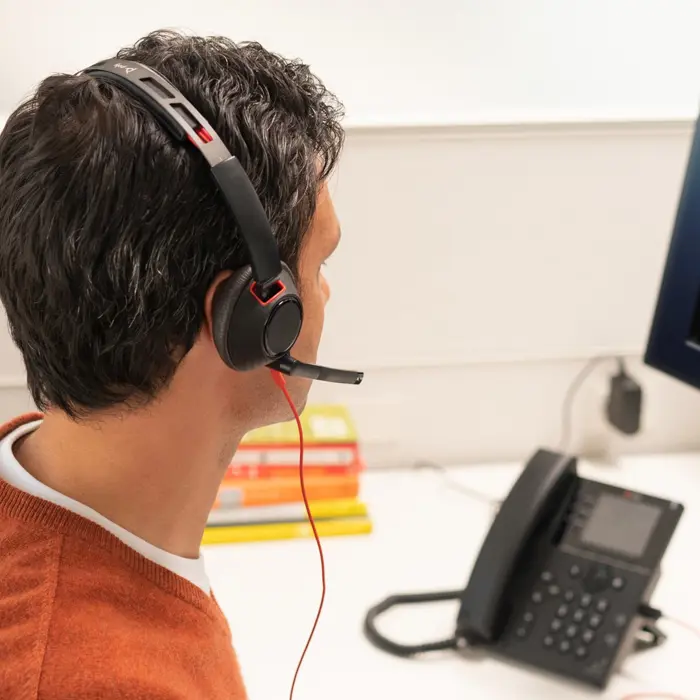 poly-blackwire-5220-usb-c-zertifiziert-făľr-skypems-teams-91346-wlononwcrclu2.webp