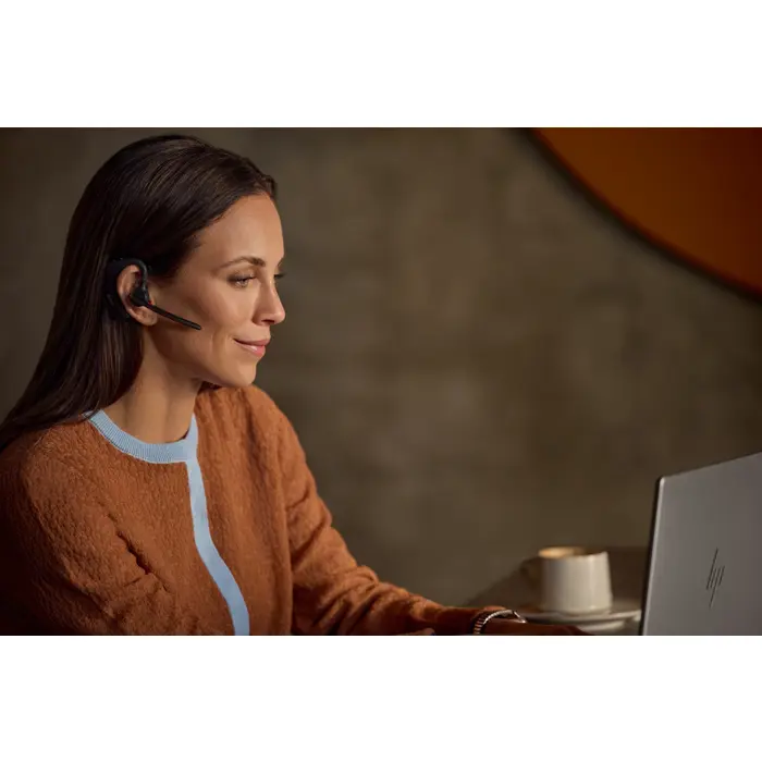 poly-voyager-legend-50-headset-uc-22372-wlononwcroju7.webp