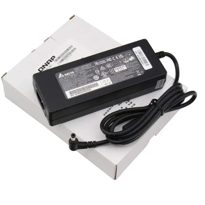 qnap-90w-external-power-supply-60566-e0019728.webp
