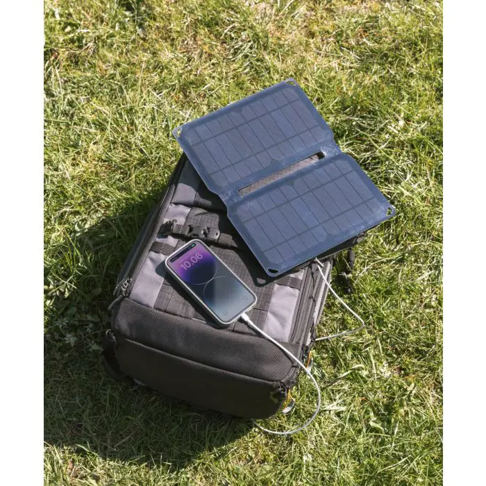 sandberg-solar-charger-10w-2xusb-52394-e0011247.webp