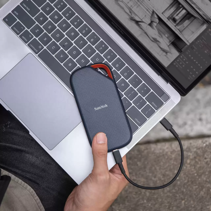 sandisk-4tb-extreme-pro-usb-c-nvme-usb-4-zunanji-ssd-disk-57148-e0019131.webp