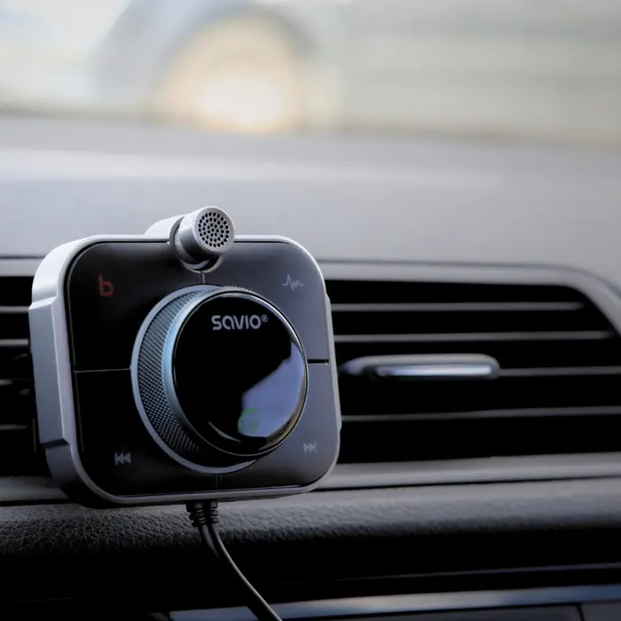 savio-fm-transmitter-bluetooth-50-qcpd-30-charger-enc-aux-ou-79659-mcasavtra0005.webp