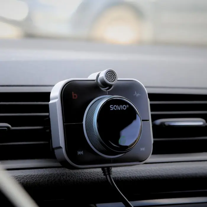 savio-fm-transmitter-bluetooth-50-qcpd-30-charger-enc-aux-ou-91169-mcasavtra0005.webp