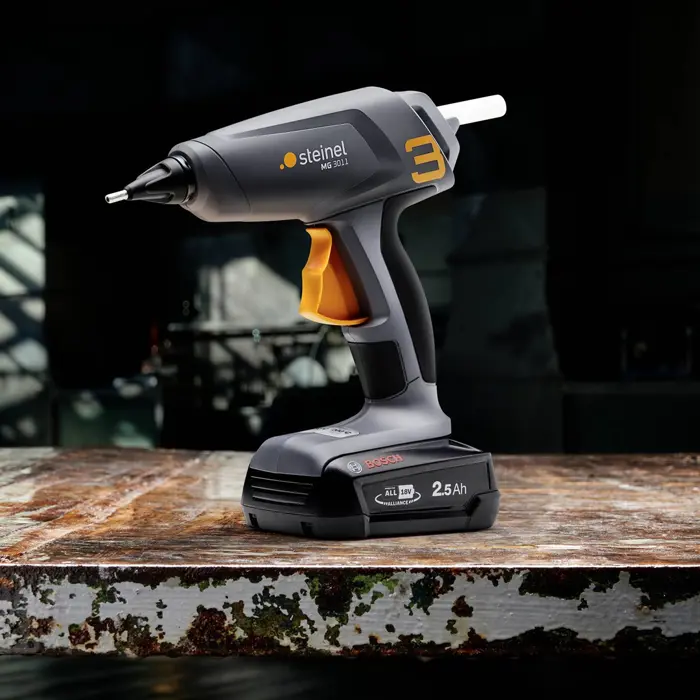 steinel-cordless-glue-gun-18v-mobileglue-3011set-5773-wlononwcregyg.webp