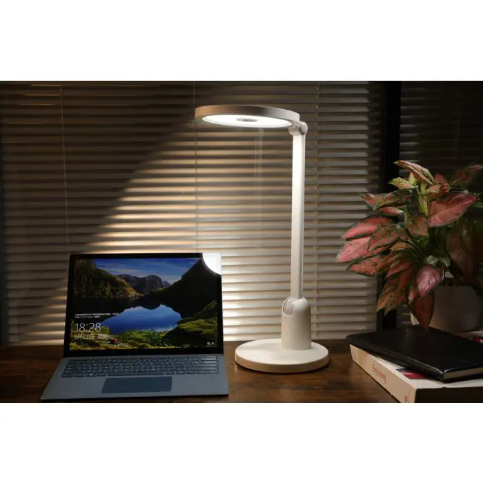 taotronics-smart-led-table-lamp-tt-dl1055-58460-e0017457.webp