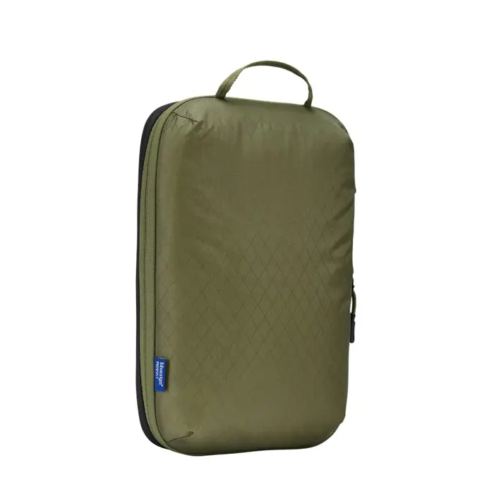 thule-compression-packing-cube-medium-soft-green-62092-wlononwcrebag.webp