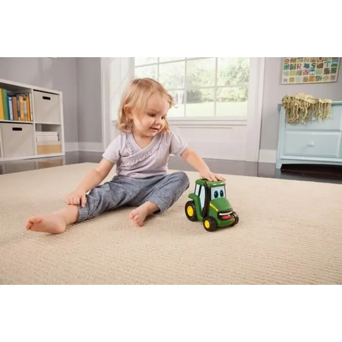 tomy-john-deere-tractor-cut-and-jed-42925-4-37584-wlononwcrfas9.webp