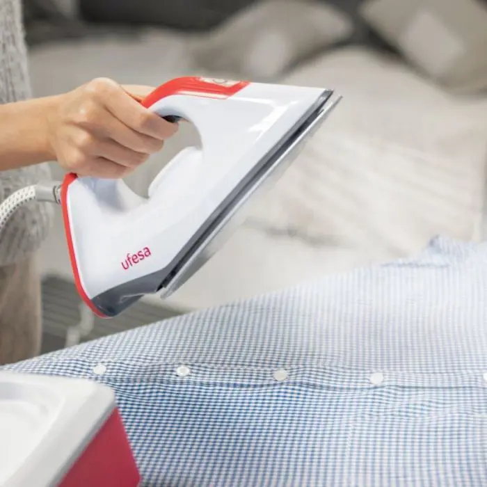 ufesa-antibacterial-ironing-station-pl2650-61899-e0013369.webp