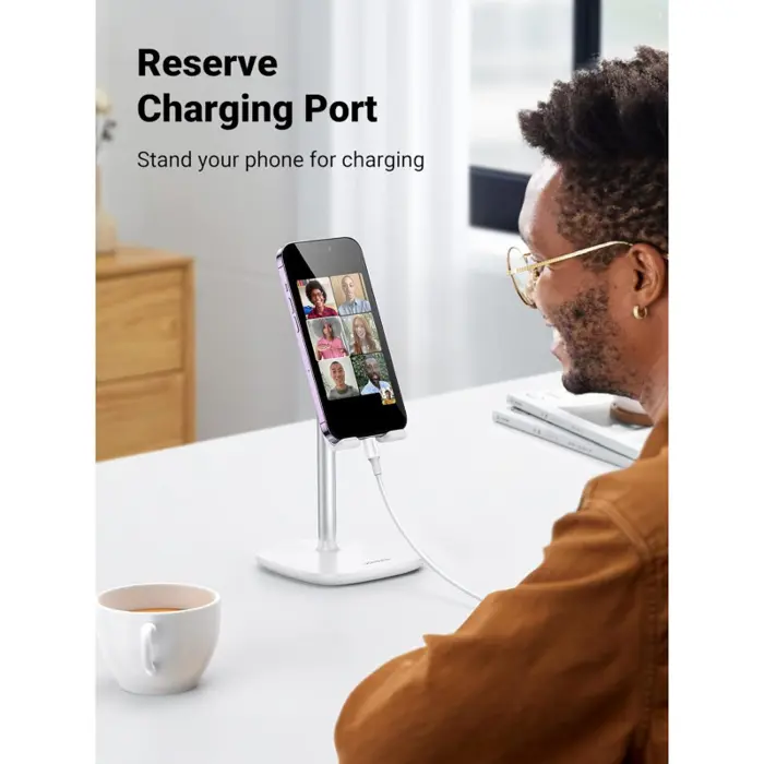 ugreen-drzac-za-smartphone-stolni-metalni-srebrni-22013-67709.webp