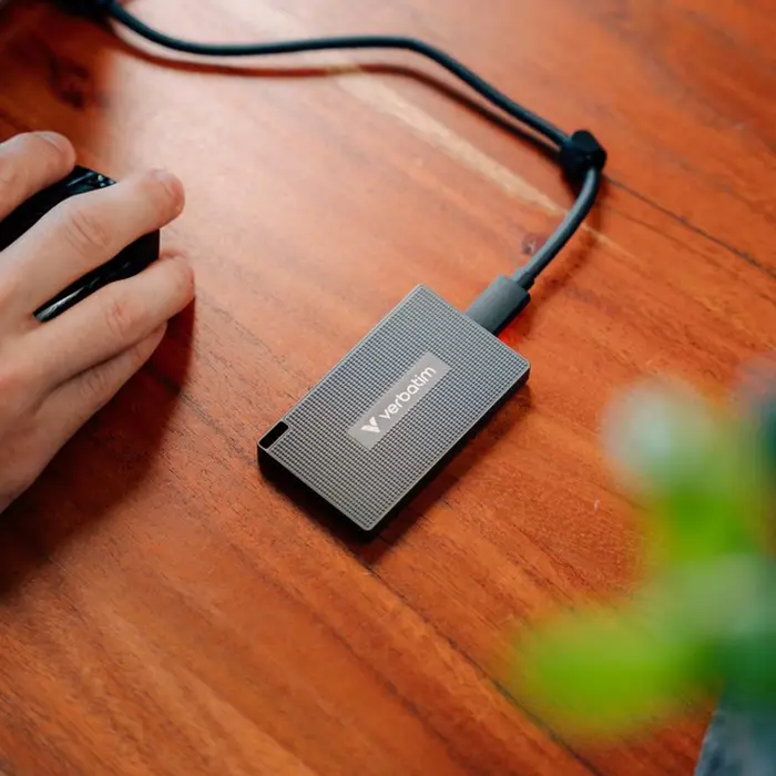 verbatim-metal-mini-512gb-ssd-vanjski-disk-usb-c-32-gen2-200-66745-v032030.webp