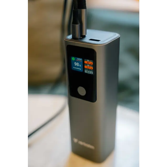 Verbatim Powerbank 27000 mAH Charge n Go 183W max, Dual USB-C® port, 1xUSB-A, Smart digital TFT display