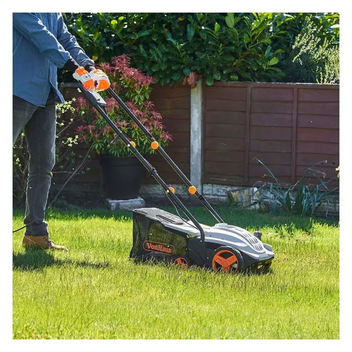 vonhaus-electric-aerator-lawn-mower-1500w-92677-e0014600.webp