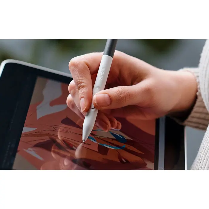 wacom-one-14-graphic-tablet-black-white-2540-lpi-309-x-174-m-57870-wlononwcroygw.webp