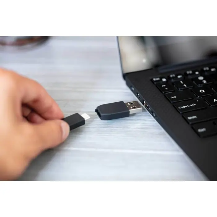 wd-my-passport-ultra-4tb-usb-c-31-silver-65748-e0015243.webp