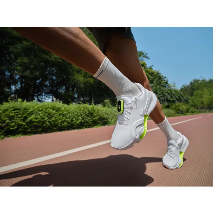 xiaomi-smart-band-8-fitness-tracker-amoled-touchscreen-heart-46421-wlononwcrarek.webp