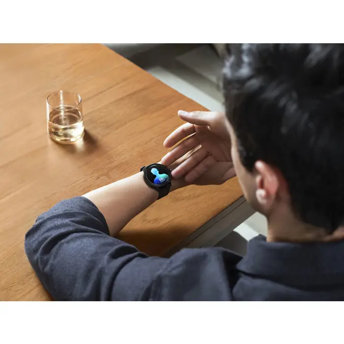xiaomi-watch-2-pro-363-cm-143-amoled-46-mm-digital-466-x-466-18263-wlononwcrdfer.webp