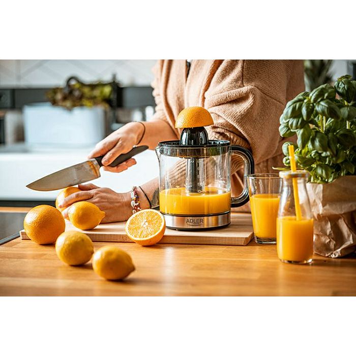 Adler citrus squeezer