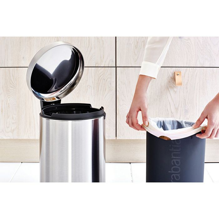 Brabantia waste bin 12L metal