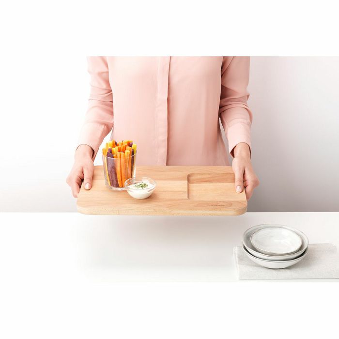 Brabantia vegetable cutting board beech