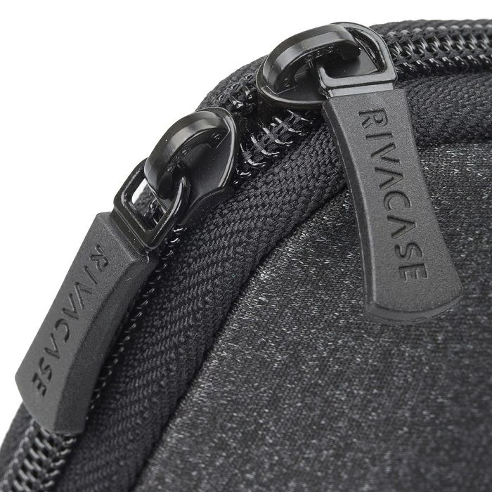 RivaCase black bag for laptop 15.6" 5133 black.