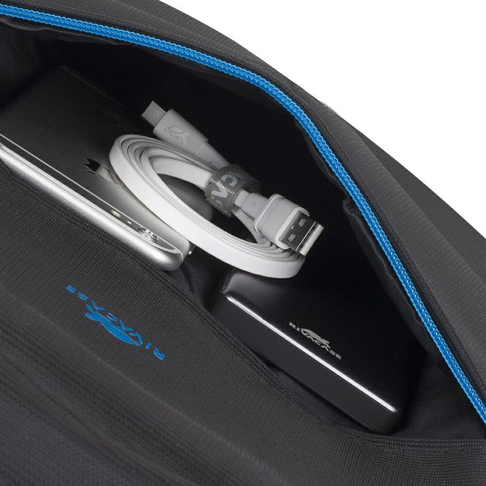 RivaCase laptop backpack 17.3 "8069 black
