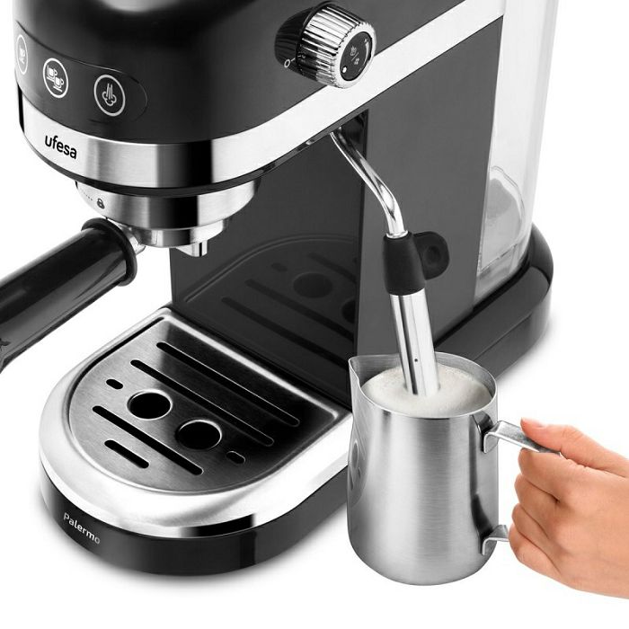 Ufesa espresso machine for ground coffee Palermo 1350W