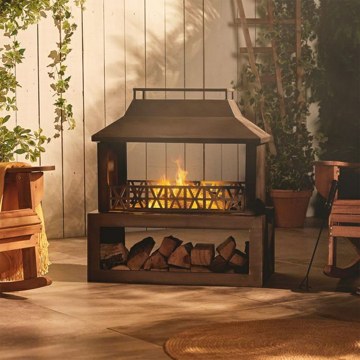 Vonhaus garden fireplace