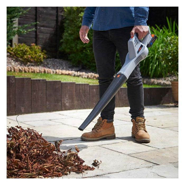 VonHaus G-Series cordless leaf blower