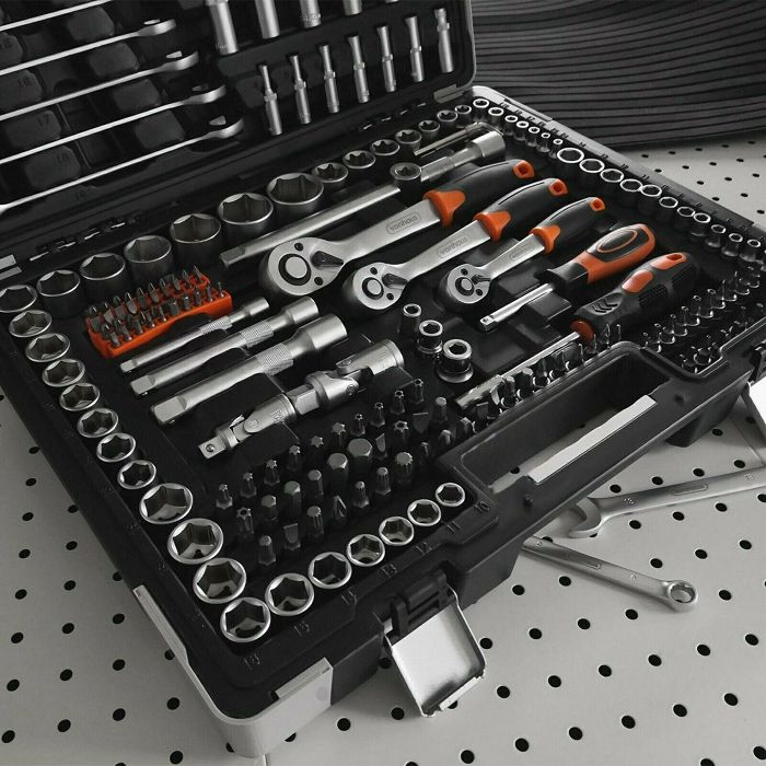 VonHaus tool set 215-piece