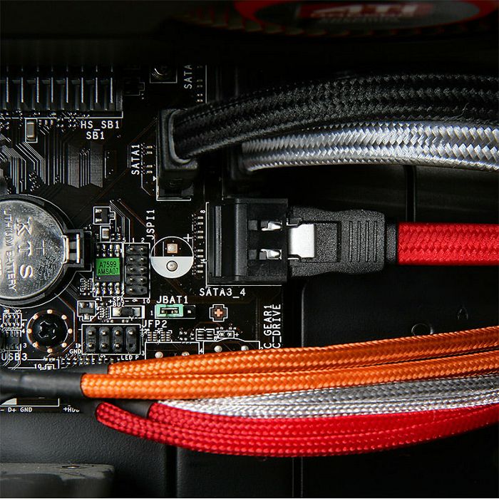 BitFenix 6-Pin PCIe Verlängerung 45cm - sleeved orange/schwarz BFA-MSC-6PEG45OK-RP