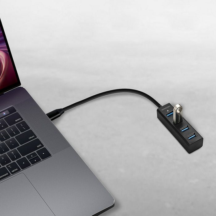 AXAGON HUE-M1C Superspeed USB-C Mini Hub, 4x USB 3.0 - 20cm, schwarz HUE-M1C