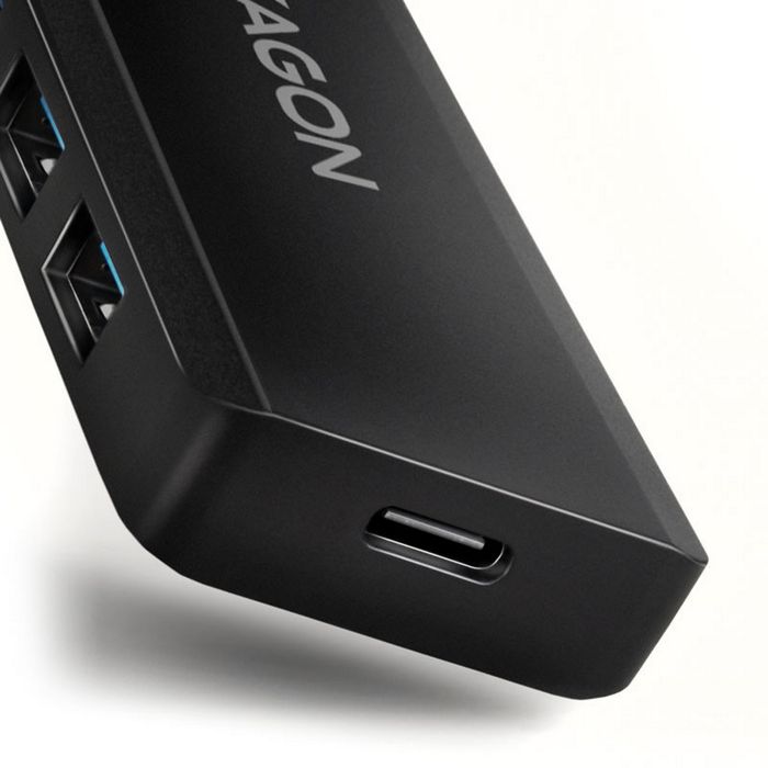 AXAGON HUE-C1A Superspeed USB-A Travel Hub, 4x USB 3.0 - 20cm, schwarz HUE-C1A