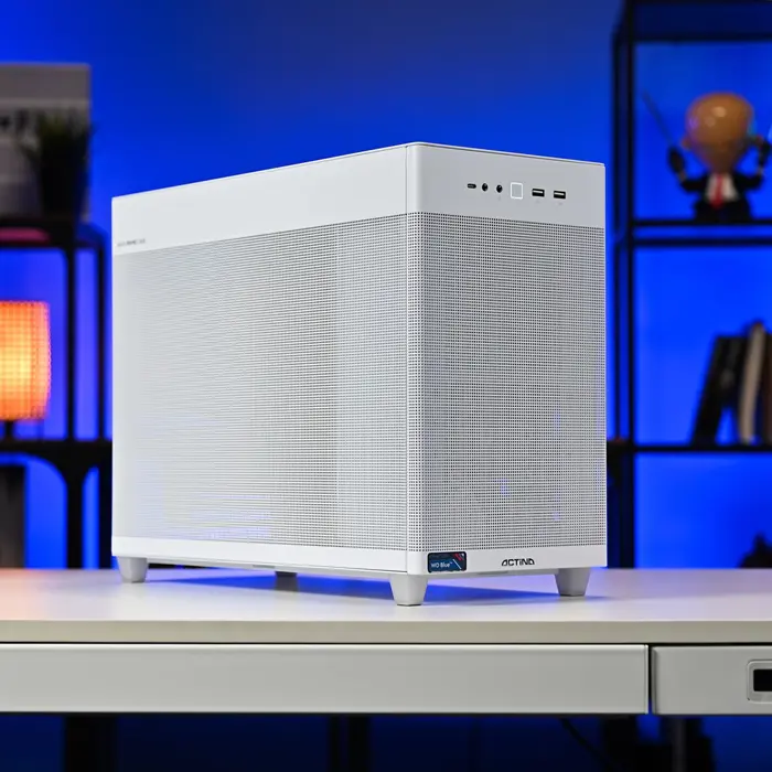 Actina 5901443431749 PC AMD Ryzen™ 7 7800X3D 32 GB DDR5-SDRAM 1 TB SSD NVIDIA GeForce RTX 5070 Ti Mini Tower White