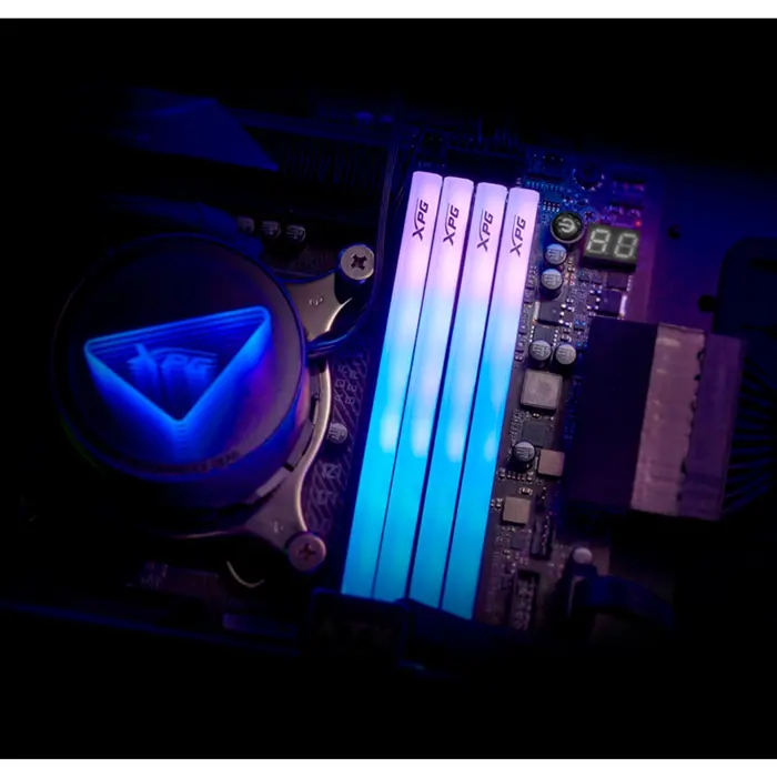 ADATA DDR5 - 16GB - 6000 - CL - 48, single (1x 16 GB), RAM (black, AX5U6000C4816G-SLABRBK, XPG Lancer Blade RGB, INTEL XMP, AMD EXPO)