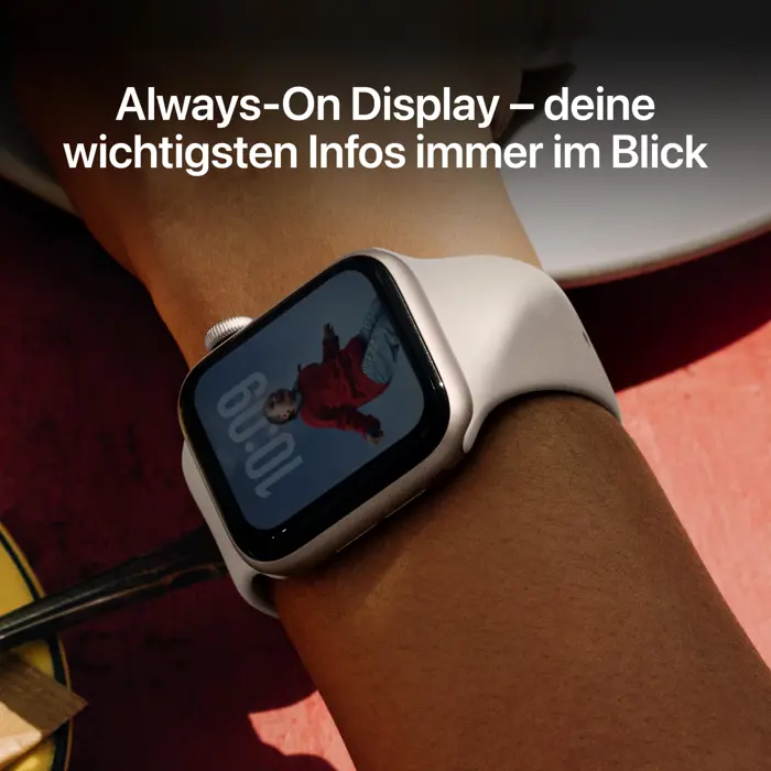 Apple Watch SE 3 Aluminum Cellular 40mm Midnight Sport Band S/M