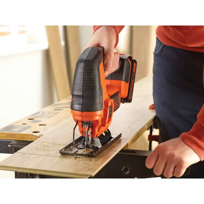 Black&Decker BDCJS18N cordless scroll jigsaw solo