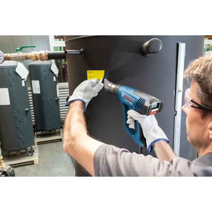 Bosch hot air gun GHG 23-66 Professional + 5-piece accessories (blue/black, 2,300 watts, L-BOXX)