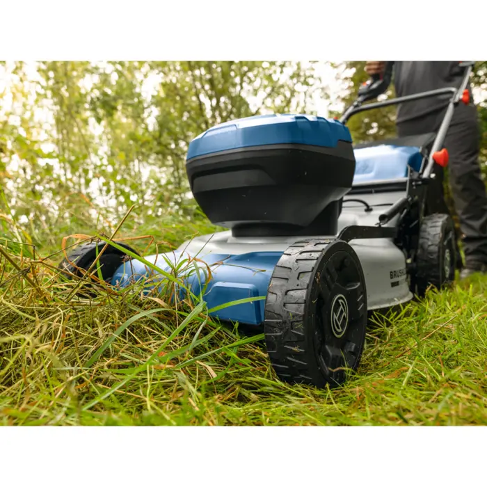 Bosch Powertools cordless lawnmower GRA 18V2-46SP Prfessional solo, 36Volt (2x18V) (blue, without battery and charger)