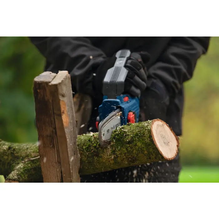 Bosch Powertools cordless pruning saw GKE 18V-15 Prodessional solo, 18Volt (blue, without battery and charger)