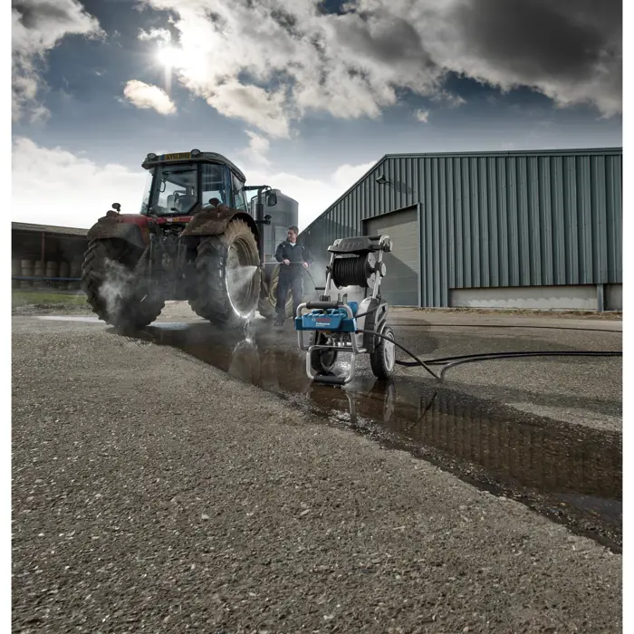 Bosch pressure washer blue XD GHP 8-15