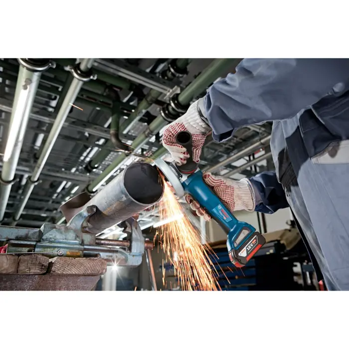 Bosch X-LOCK cordless angle grinder GWX 18V-10 P Professional solo, 18Volt (blue/black, without battery and charger, in L-BOXX)
