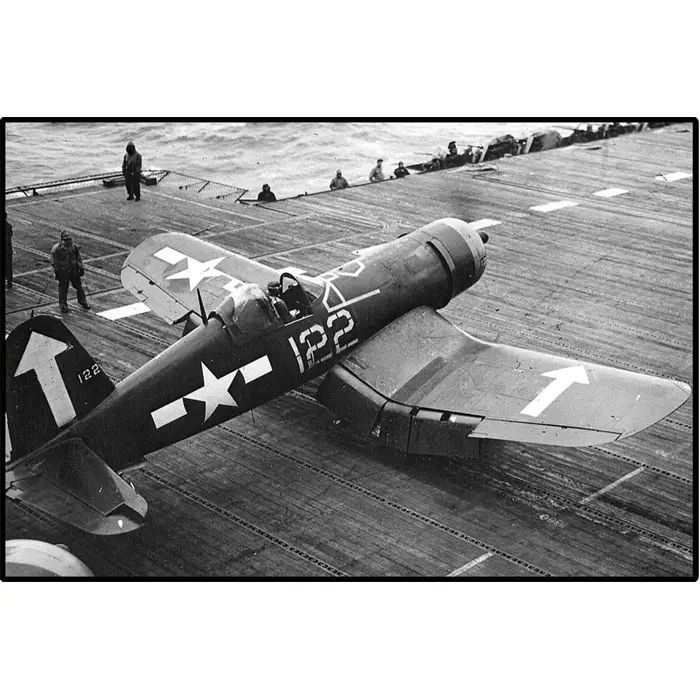 COBI 650 PCS WWII /5773/ VOUGHT F4U-1 CORSAIR