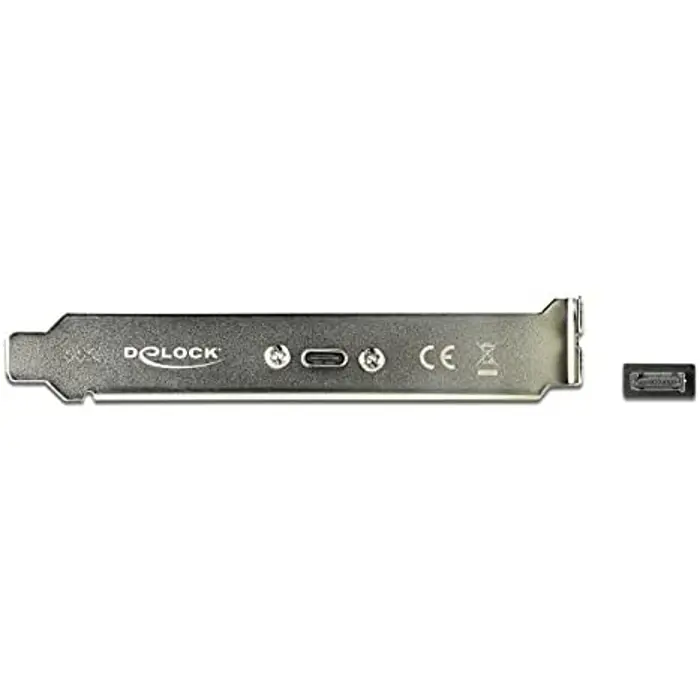 delock-slot-bracket-with-1x-usb-type-c-port-adapter-black-50-81413-89936-w.webp