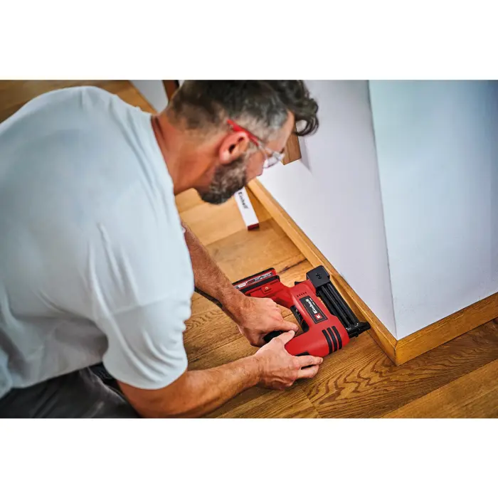 Einhell Cordless Nailer TE-CN 18 Li-Solo, 18V (red/black, without battery and charger)