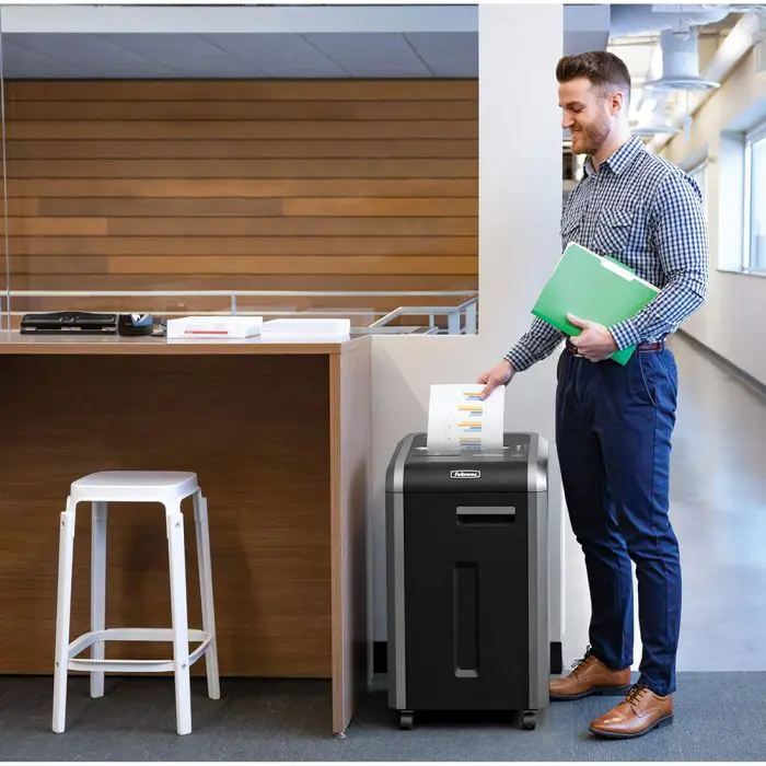 Fellowes Powershred 225i Strip-Cut Document Developer